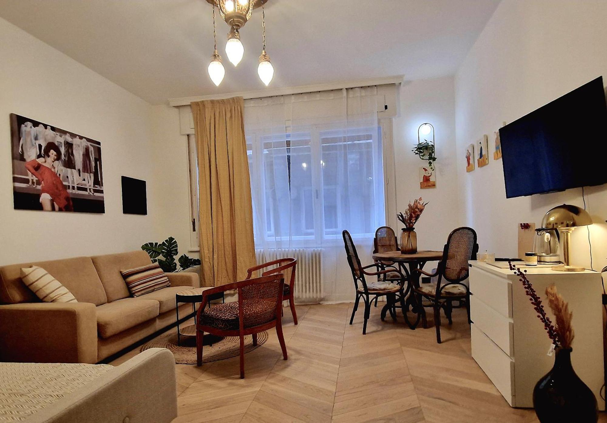 Charming Center Apartman บูดาเปสต์ ภายนอก รูปภาพ