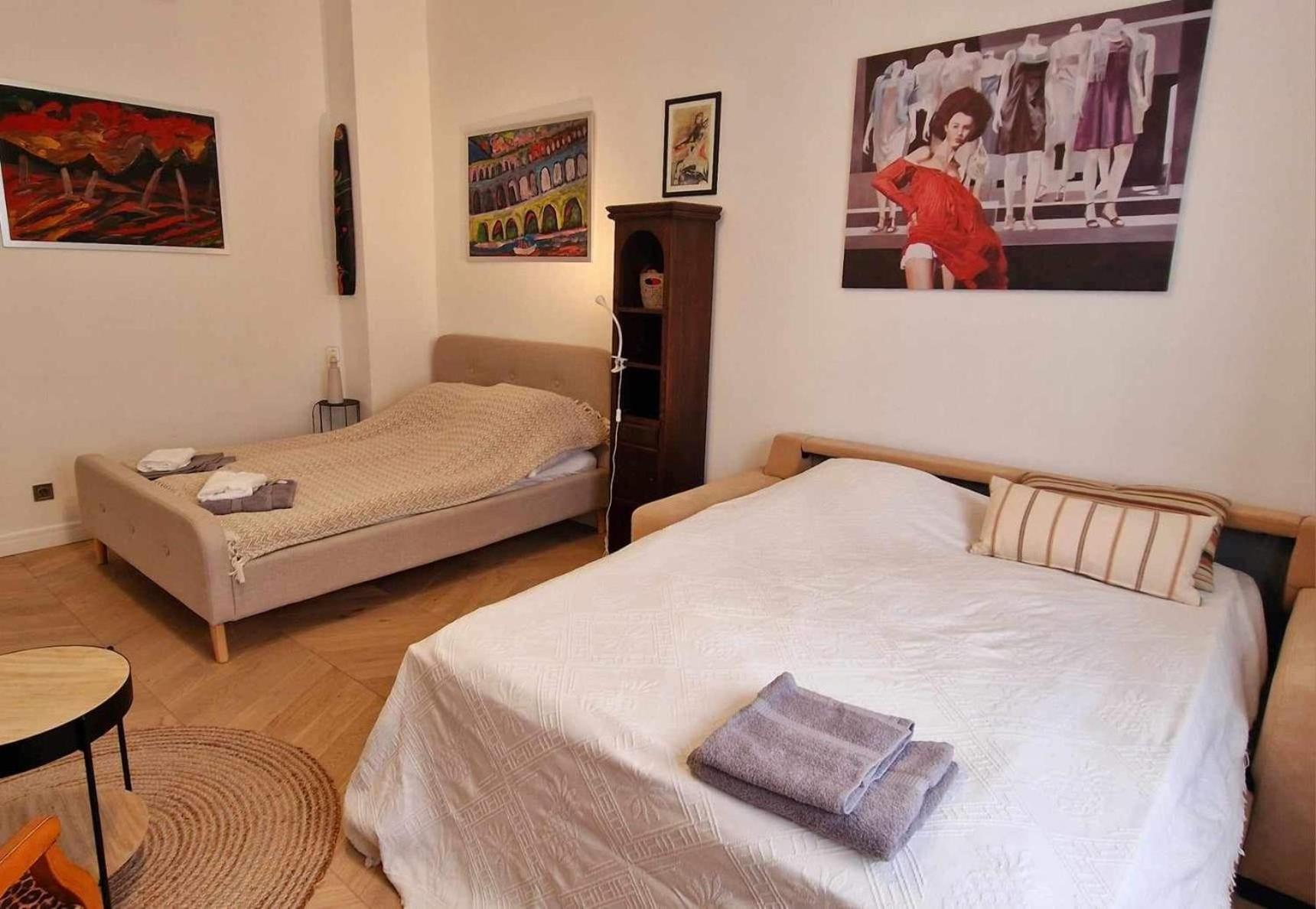 Charming Center Apartman บูดาเปสต์ ภายนอก รูปภาพ